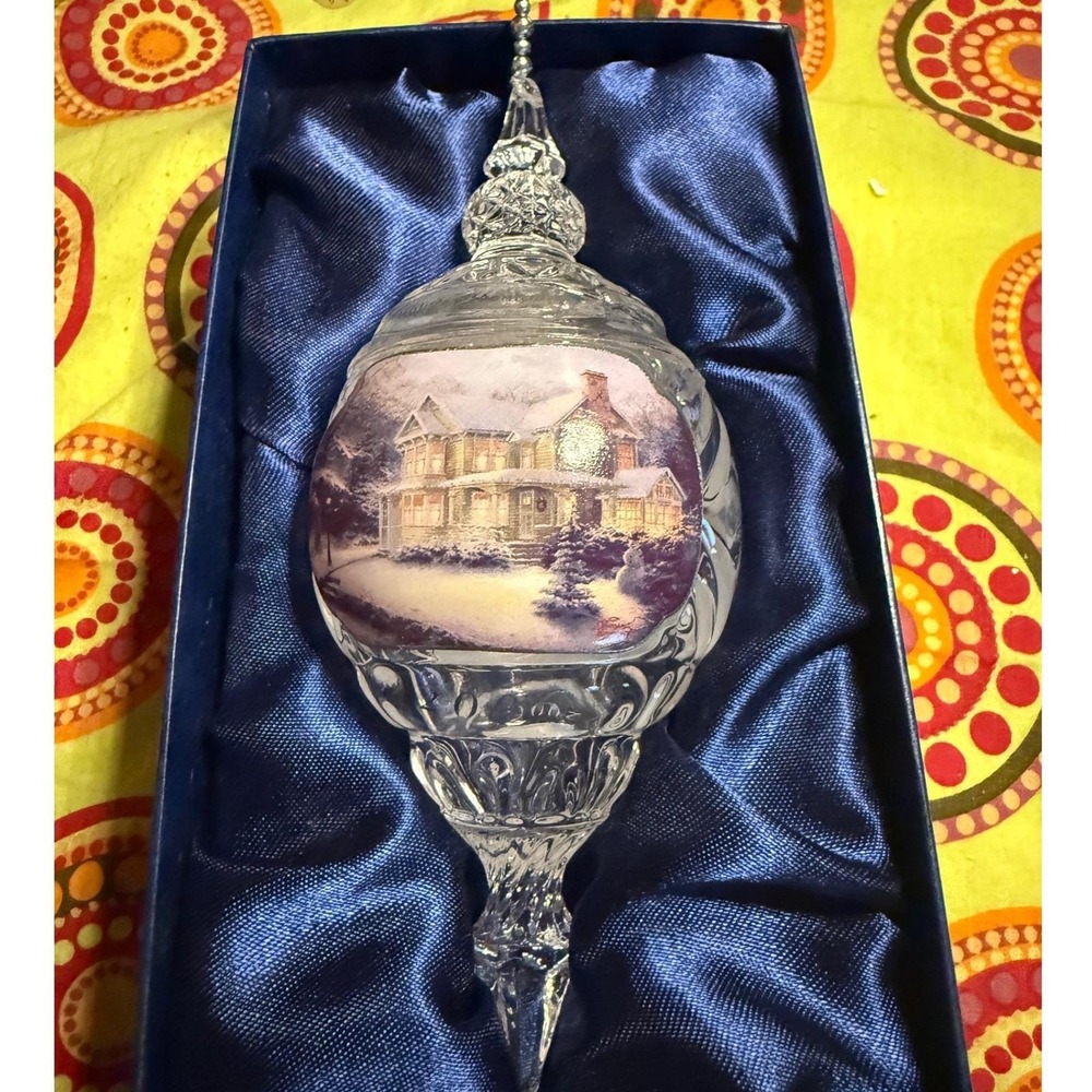 Thomas Kinkade 2006 Holiday Memories Crystal Ornament 3rd Annual Collection Box